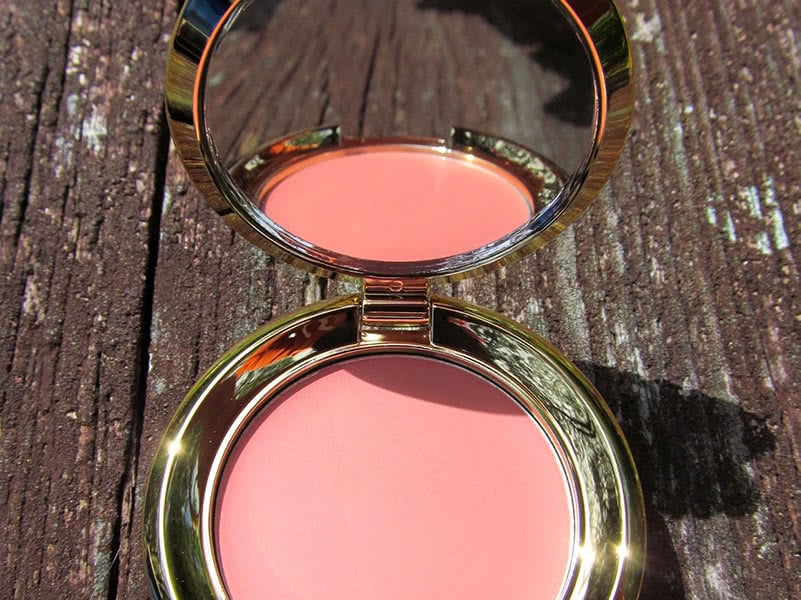 Elizabeth Arden Ceramide Cream Blush Review Packaging Makeup Beauty Wise Up